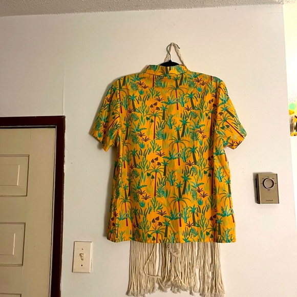Tropical Print Short Sleeve Shirt - Picture 2 of 2